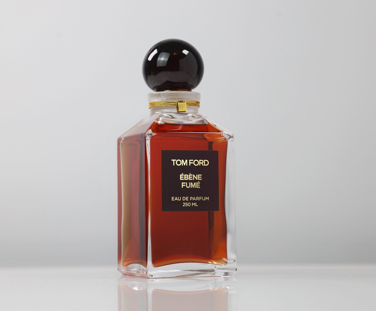 Tom Ford: 2024 “Ébéne Fumé”