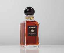 Load image into Gallery viewer, Tom Ford Ebene Fume Fragrance Sample
