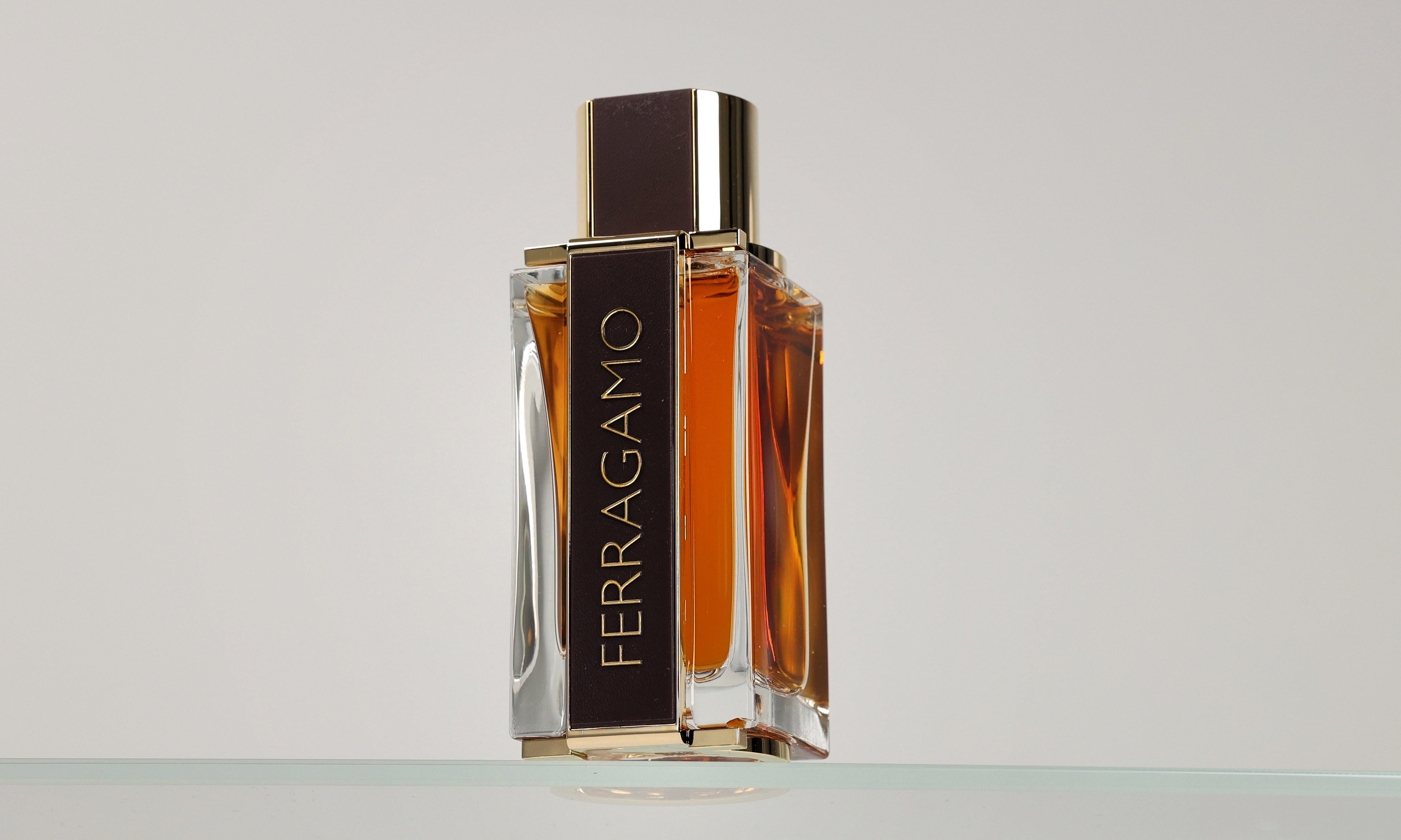 Salvatore Ferragamo Spicy Leather | Fragrance Sample | Perfume