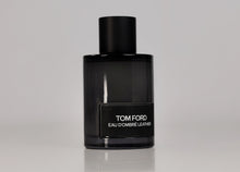 Load image into Gallery viewer, Tom Ford Eau D'Ombre Leather Sample