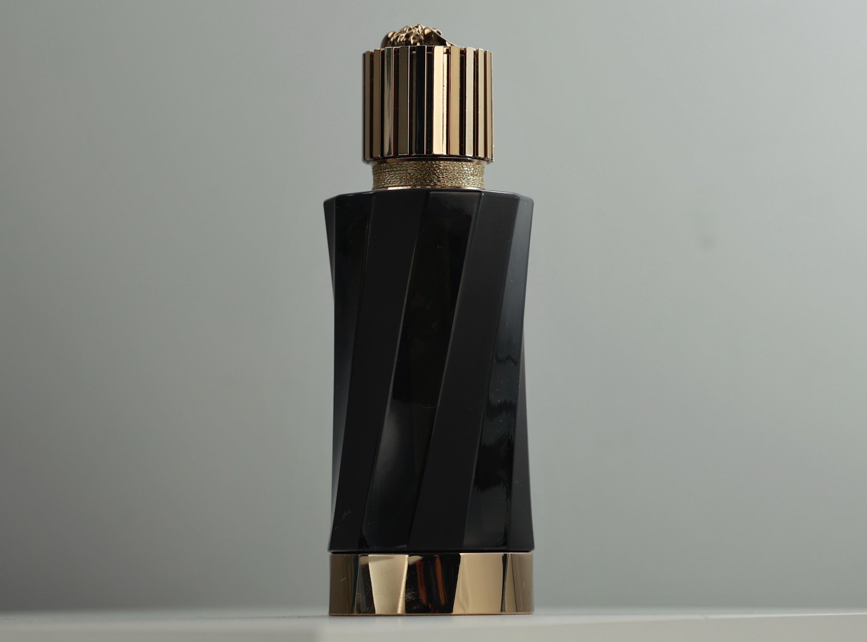 Versace Atelier Iris d'Elite | Fragrance Sample | Perfume Sample