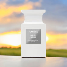 Load image into Gallery viewer, Tom Ford Soleil Neige Sample