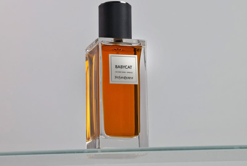 Yves Saint Laurent BABYCAT Sample