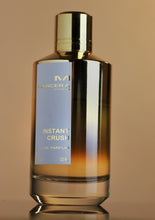 Load image into Gallery viewer, Buy Mancera Instant Crush Perfume Sample
