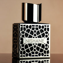 Load image into Gallery viewer, Nishane Mana Sample