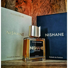 Load image into Gallery viewer, Nishane Sultan Vetiver sample