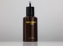 Load image into Gallery viewer, Burberry Hero Parfum Sample
