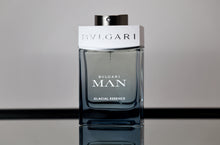 Load image into Gallery viewer, BVLGARI Man Glacial Essence sample

