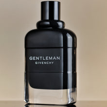 Load image into Gallery viewer, Givenchy Gentleman EDP Sample
